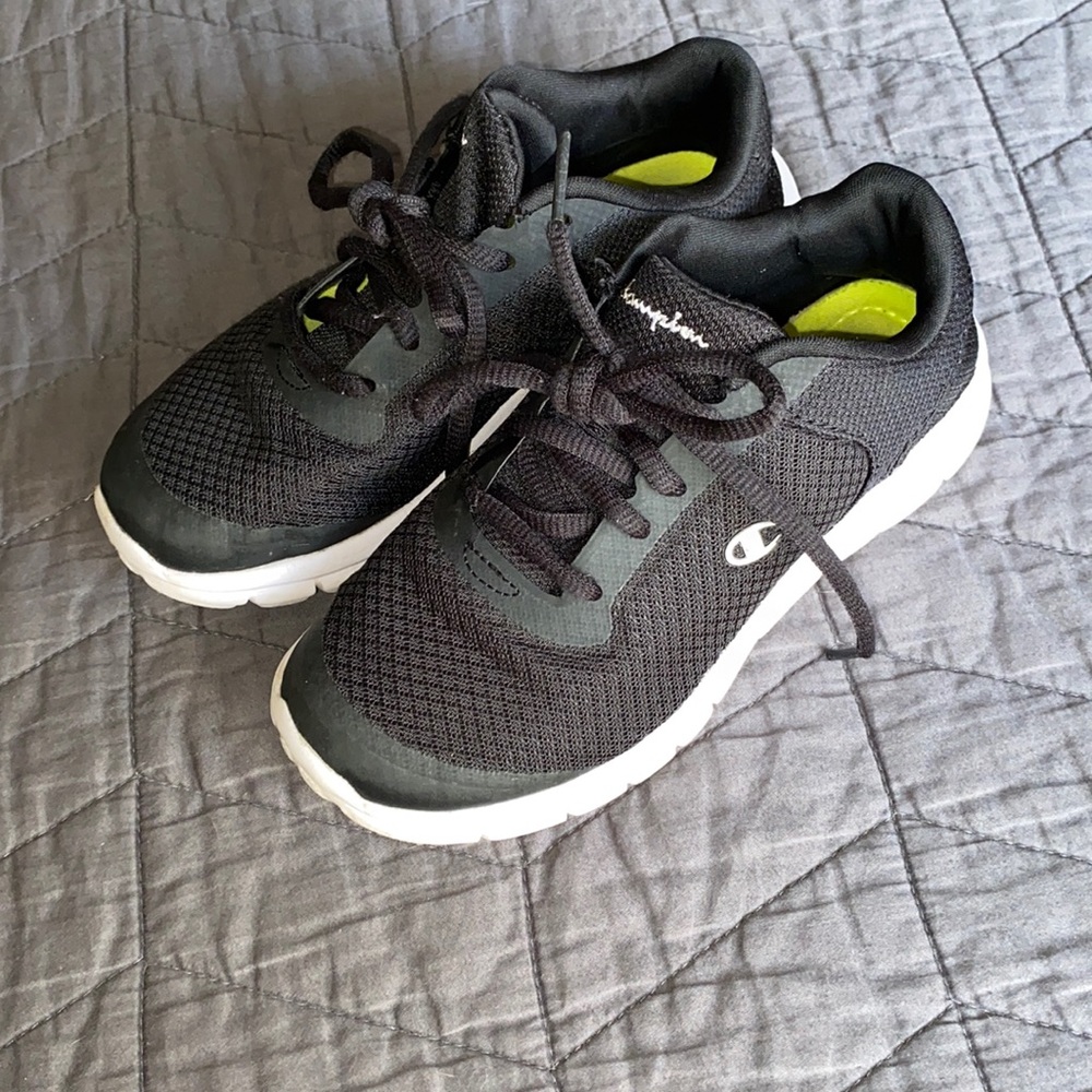 Champion- EUC kids black sneakers